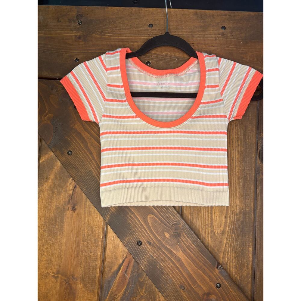OFFLINE By Aerie women’s xxs Seamless Rib Scoop T-Shirt